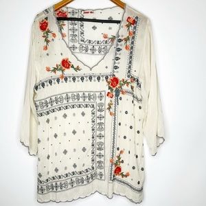 Johnny Was Cream Floral Embroidered Tunic